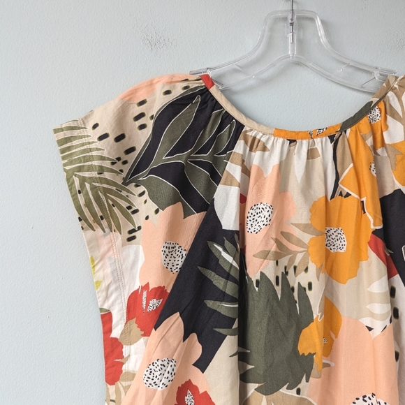 LOFT Paradise Tropical Print Flutter Sleeve Top - Picture 9 of 9
